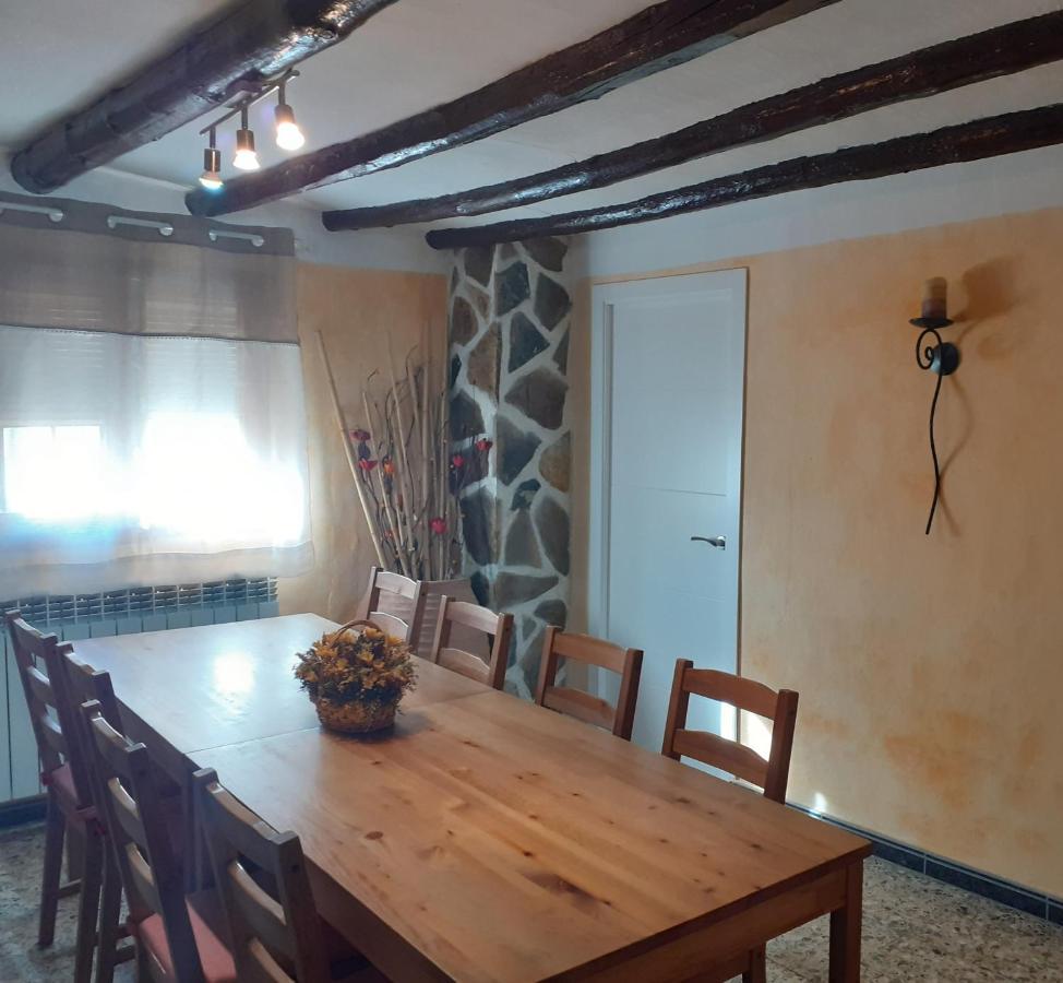 Casa Rural Ruta del Agua Munébrega Esterno foto